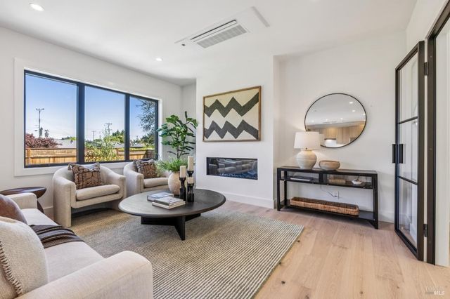 308 Marin Ave, Mill Valley, CA 94941