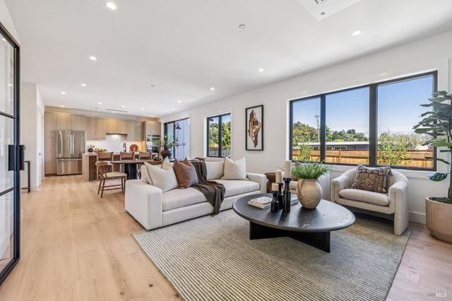 308 Marin Ave, Mill Valley, CA 94941