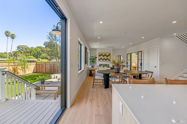 308 Marin Ave, Mill Valley, CA 94941