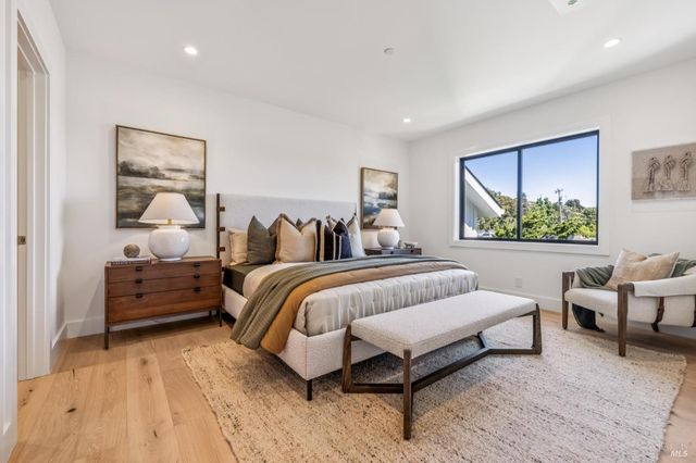 308 Marin Ave, Mill Valley, CA 94941