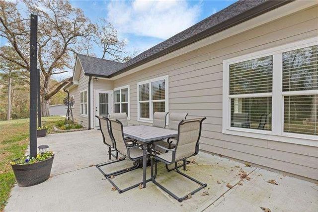 4201 Holly Springs Road, Gillsville, GA 30543