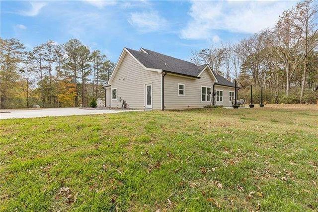 4201 Holly Springs Road, Gillsville, GA 30543