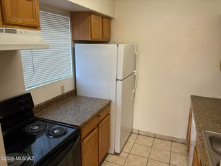 2329 N Dodge Boulevard, Tucson, AZ 85716