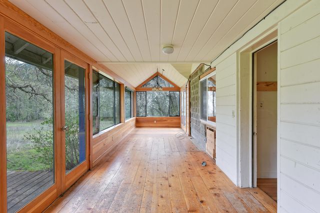 6285 Thompson Creek Road, Applegate, OR 97530