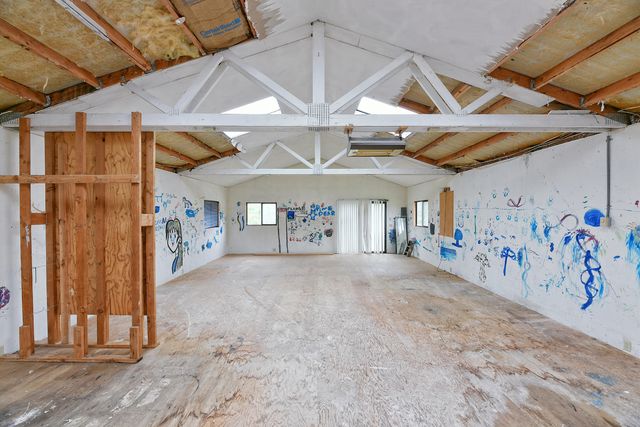 6285 Thompson Creek Road, Applegate, OR 97530