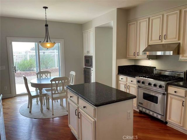 41885 Corte Valentine, Temecula, CA 92592