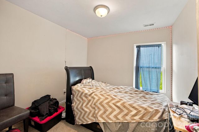 2142 Cindy Lane, Charlotte, NC 28216