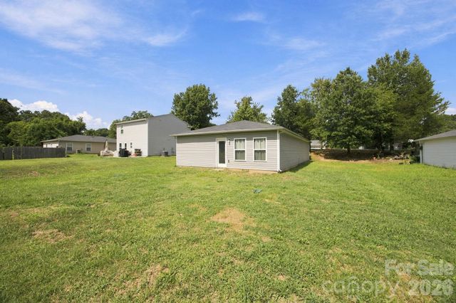 2142 Cindy Lane, Charlotte, NC 28216