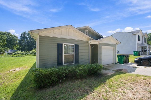 2142 Cindy Lane, Charlotte, NC 28216