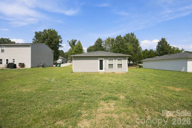 2142 Cindy Lane, Charlotte, NC 28216