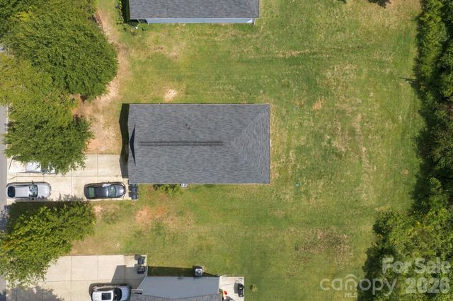 2142 Cindy Lane, Charlotte, NC 28216