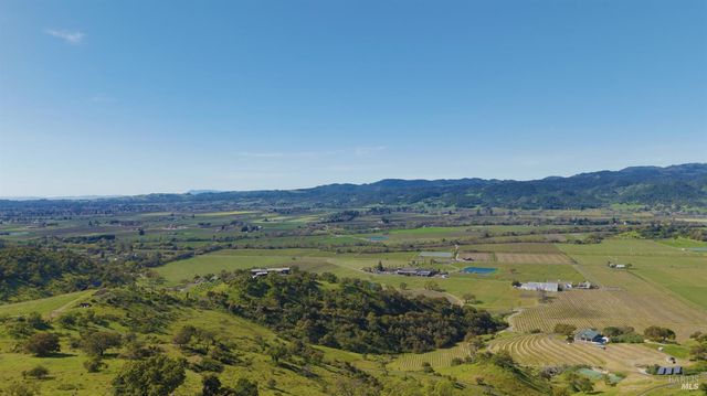 177 Ridge Dr, Napa, CA 94558