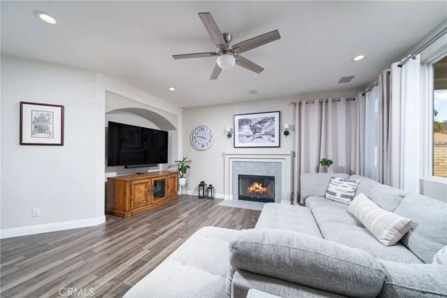 1520 Dianne, Corona, CA 92881