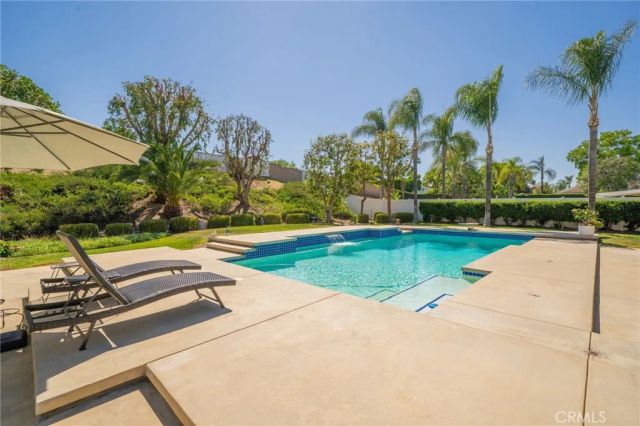 1520 Dianne, Corona, CA 92881