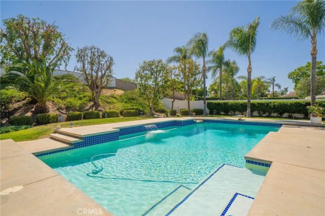 1520 Dianne, Corona, CA 92881