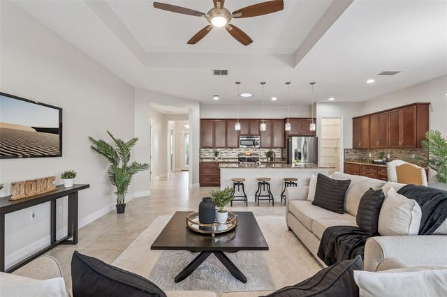 1653 VICTORIA GARDENS DRIVE, Deland, FL 32724