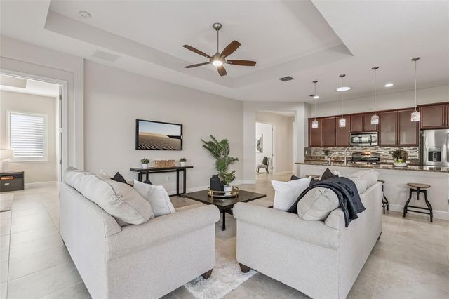 1653 VICTORIA GARDENS DRIVE, Deland, FL 32724