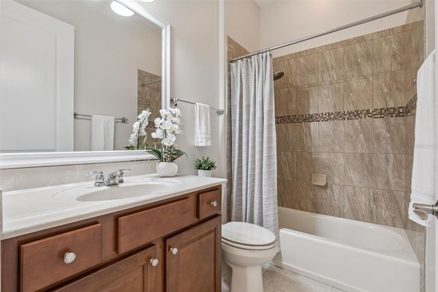 1653 VICTORIA GARDENS DRIVE, Deland, FL 32724