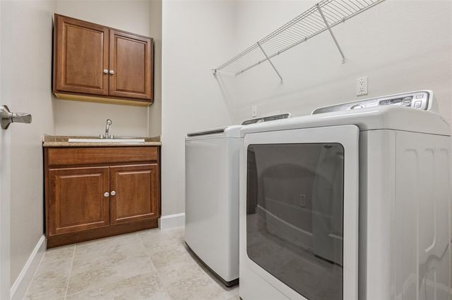 1653 VICTORIA GARDENS DRIVE, Deland, FL 32724