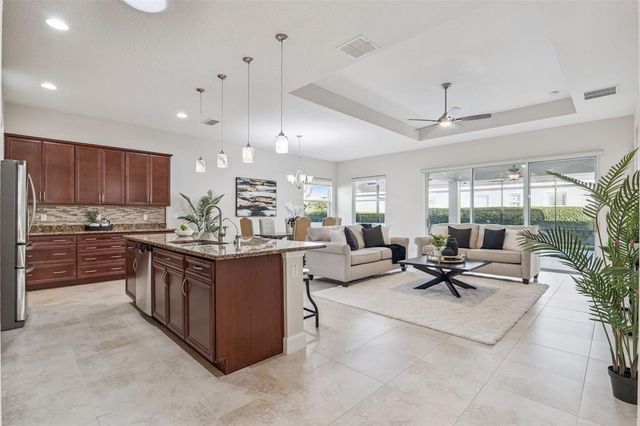 1653 VICTORIA GARDENS DRIVE, Deland, FL 32724