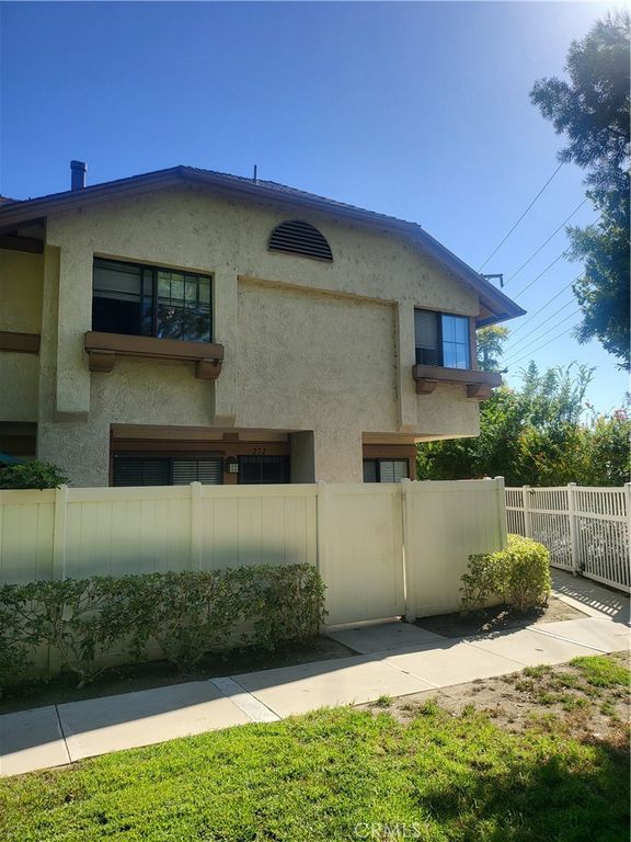 2350 Sutter, Fullerton, CA 92833