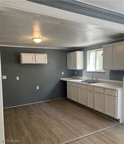 3461 E 143rd Street, Cleveland, OH 44120