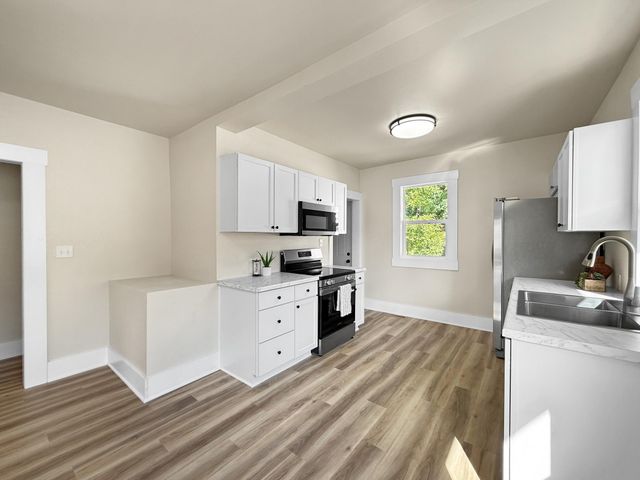 1145 9th Street N, Fargo, ND 58102