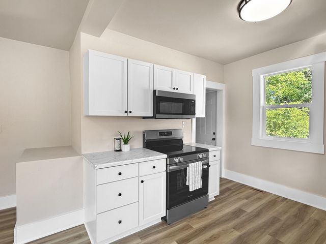 1145 9th Street N, Fargo, ND 58102