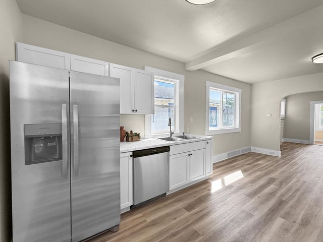 1145 9th Street N, Fargo, ND 58102