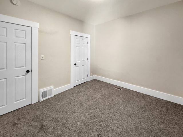 1145 9th Street N, Fargo, ND 58102