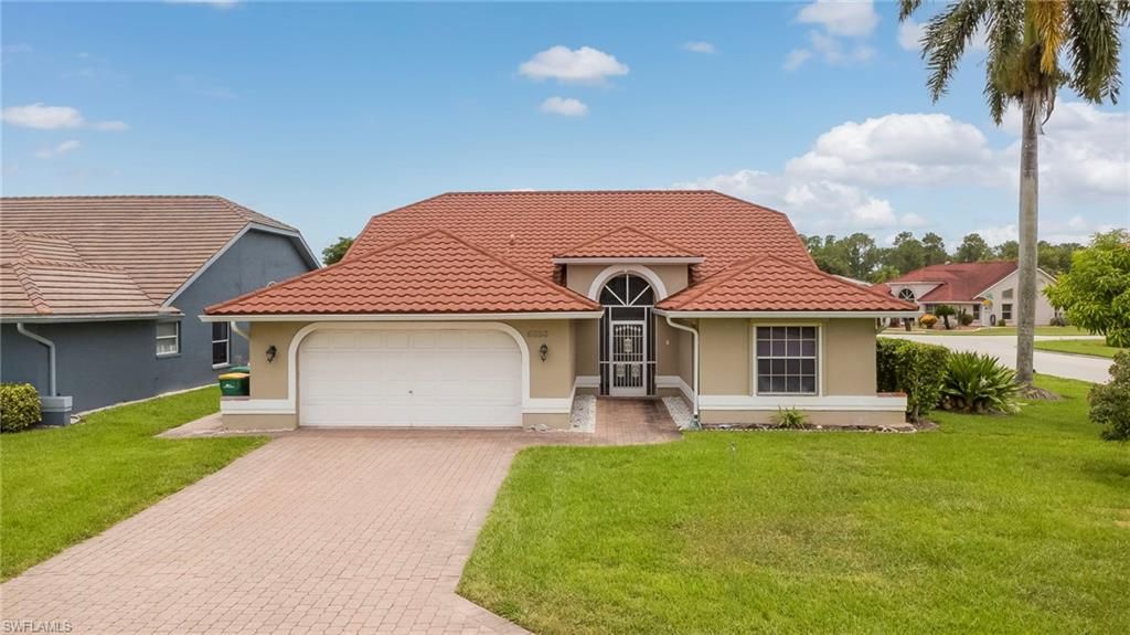 6630 Middlesex PL, NAPLES, FL 34104 — exterior
