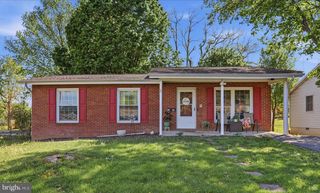 1005 CARRIE WAY, Martinsburg, WV 25401
