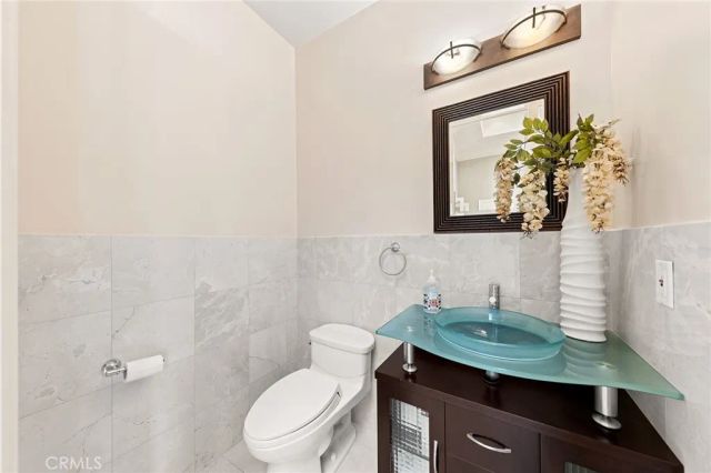 689 Leyland Drive, Diamond Bar, CA 91765