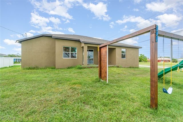 101 SE 44th TER, Cape Coral, FL 33904