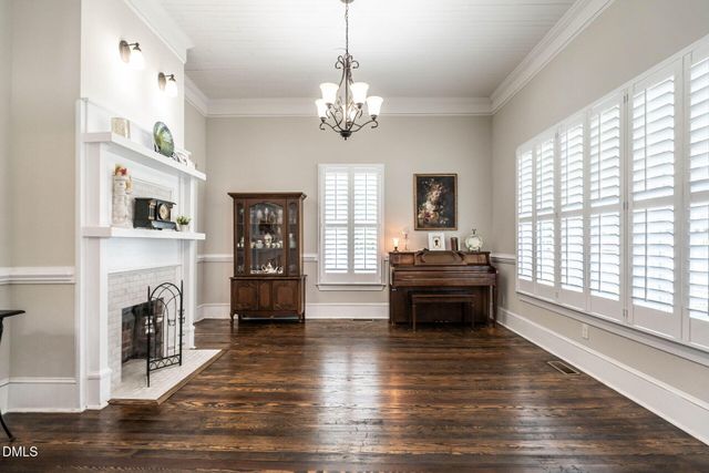 212 W Church Street, Benson, NC 27504