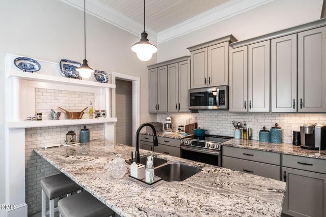 212 W Church Street, Benson, NC 27504