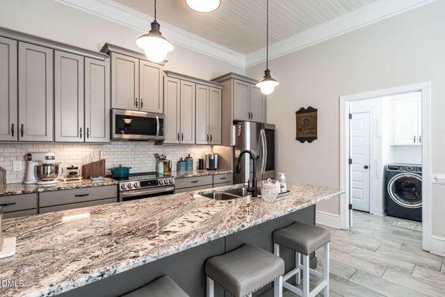 212 W Church Street, Benson, NC 27504