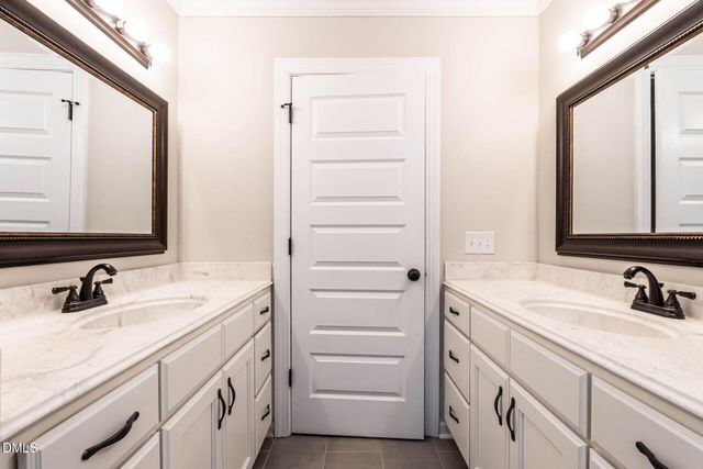 212 W Church Street, Benson, NC 27504