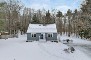 21 Canterbury Crossing, Northfield, NH 03276