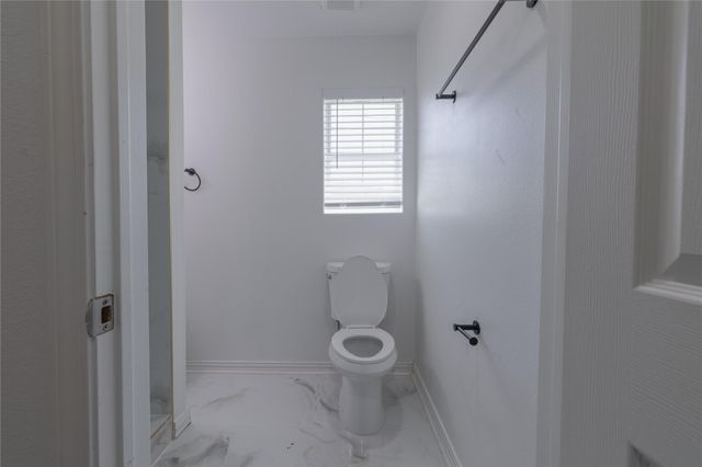 11810 Fieldcrest Drive, La Porte, TX 77571