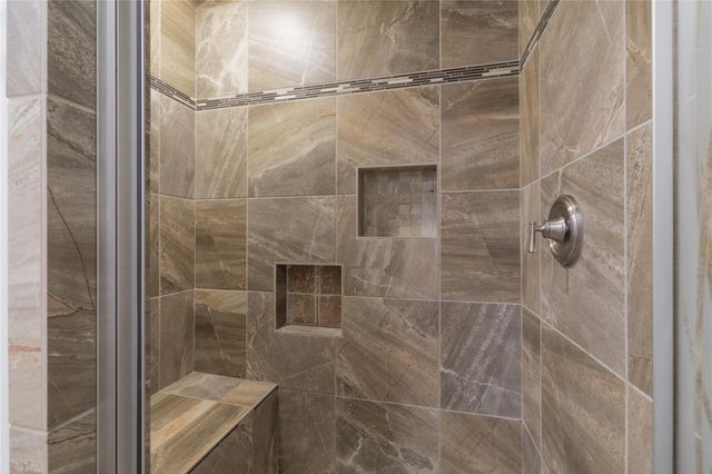 11810 Fieldcrest Drive, La Porte, TX 77571