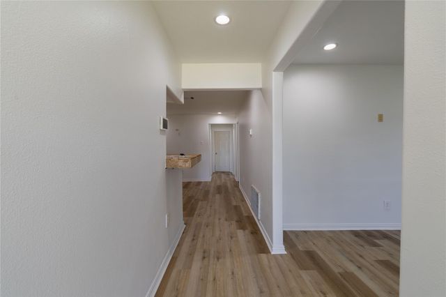 11810 Fieldcrest Drive, La Porte, TX 77571