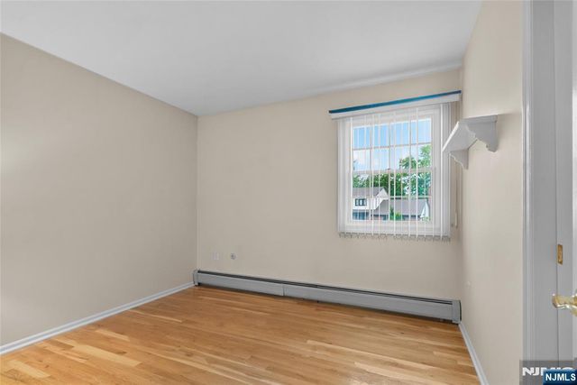 2 Tanglewood Drive, East Hanover Twp, NJ 07936