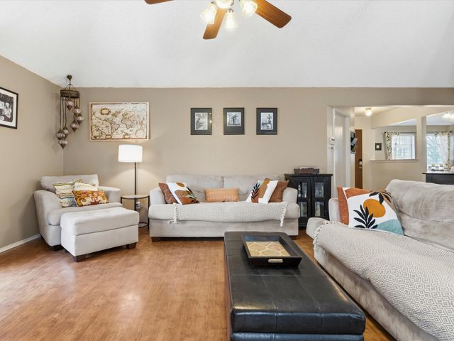 7002 Escondido Drive, Arlington, TX 76016