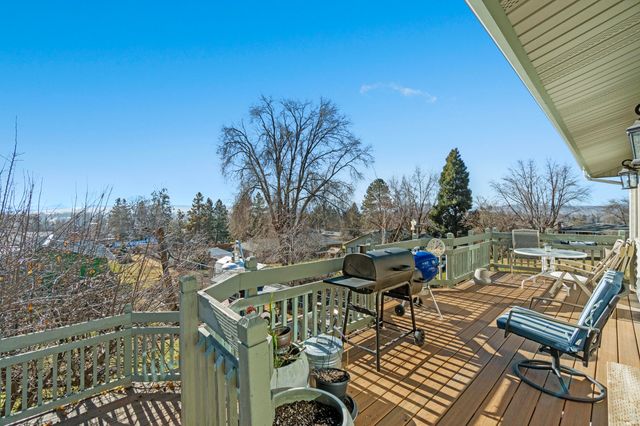 7575 Cannon Avenue, Klamath Falls, OR 97603