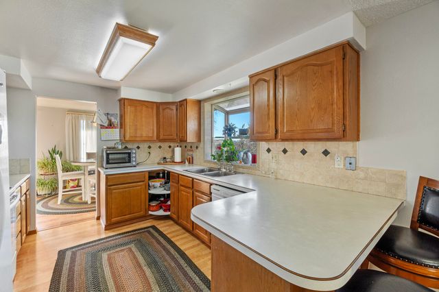 7575 Cannon Avenue, Klamath Falls, OR 97603