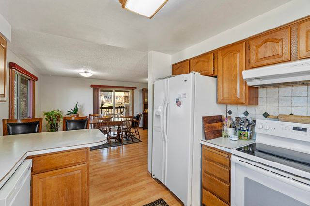 7575 Cannon Avenue, Klamath Falls, OR 97603