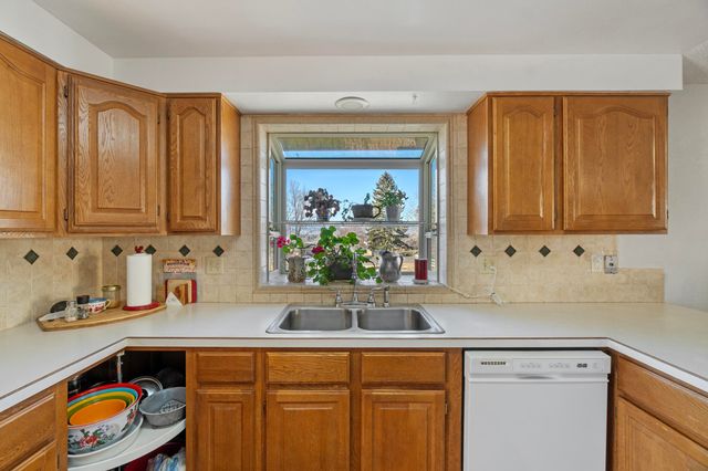 7575 Cannon Avenue, Klamath Falls, OR 97603