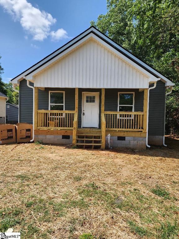 140 Broadus Street, Greer, SC 29651