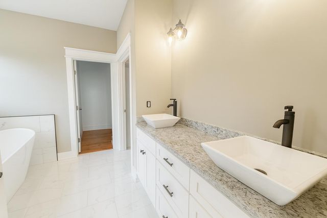 2043 Volunteer Drive SW, Cleveland, TN 37311